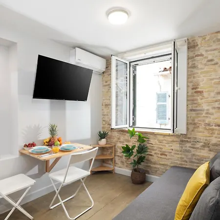 By Life Homes