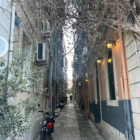 By Life Homes * Corfu (city)